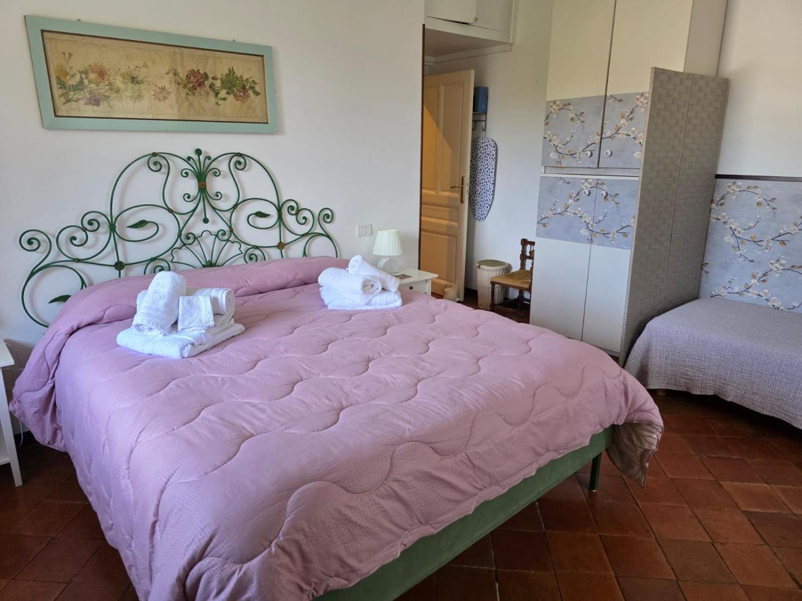 Ferienwohnung The Shell - New Interior Look But Same Old Charme 200Mt From The Sea With Garden And Parking Nearby Imperia Exterior foto