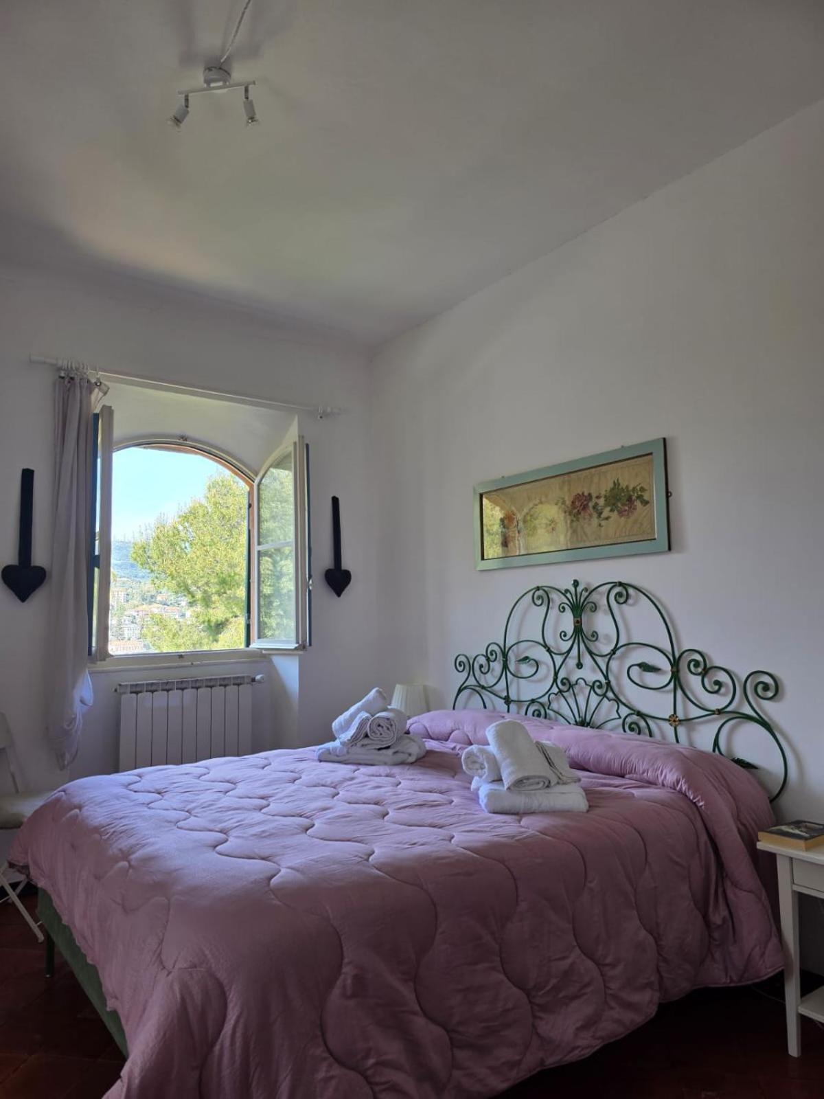 Ferienwohnung The Shell - New Interior Look But Same Old Charme 200Mt From The Sea With Garden And Parking Nearby Imperia Exterior foto